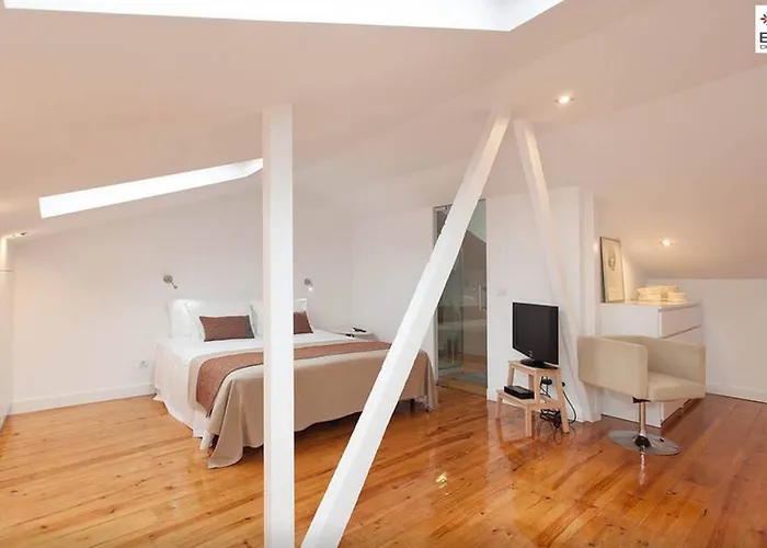 Design Duplex Apartment Ba/ Chiado