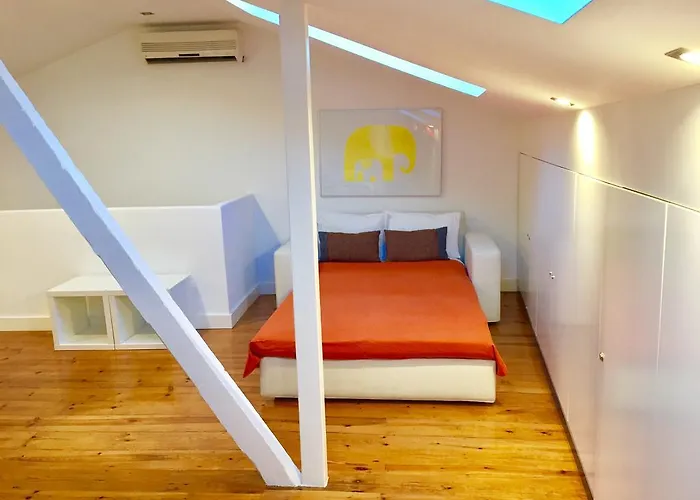 Design Duplex Apartment Ba/ Chiado